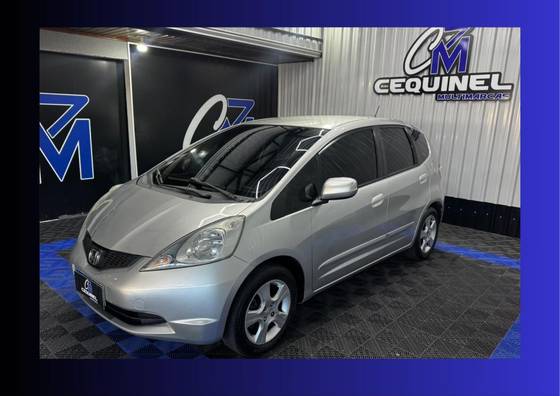 HONDA FIT 1.4 LX 16V FLEX 4P MANUAL